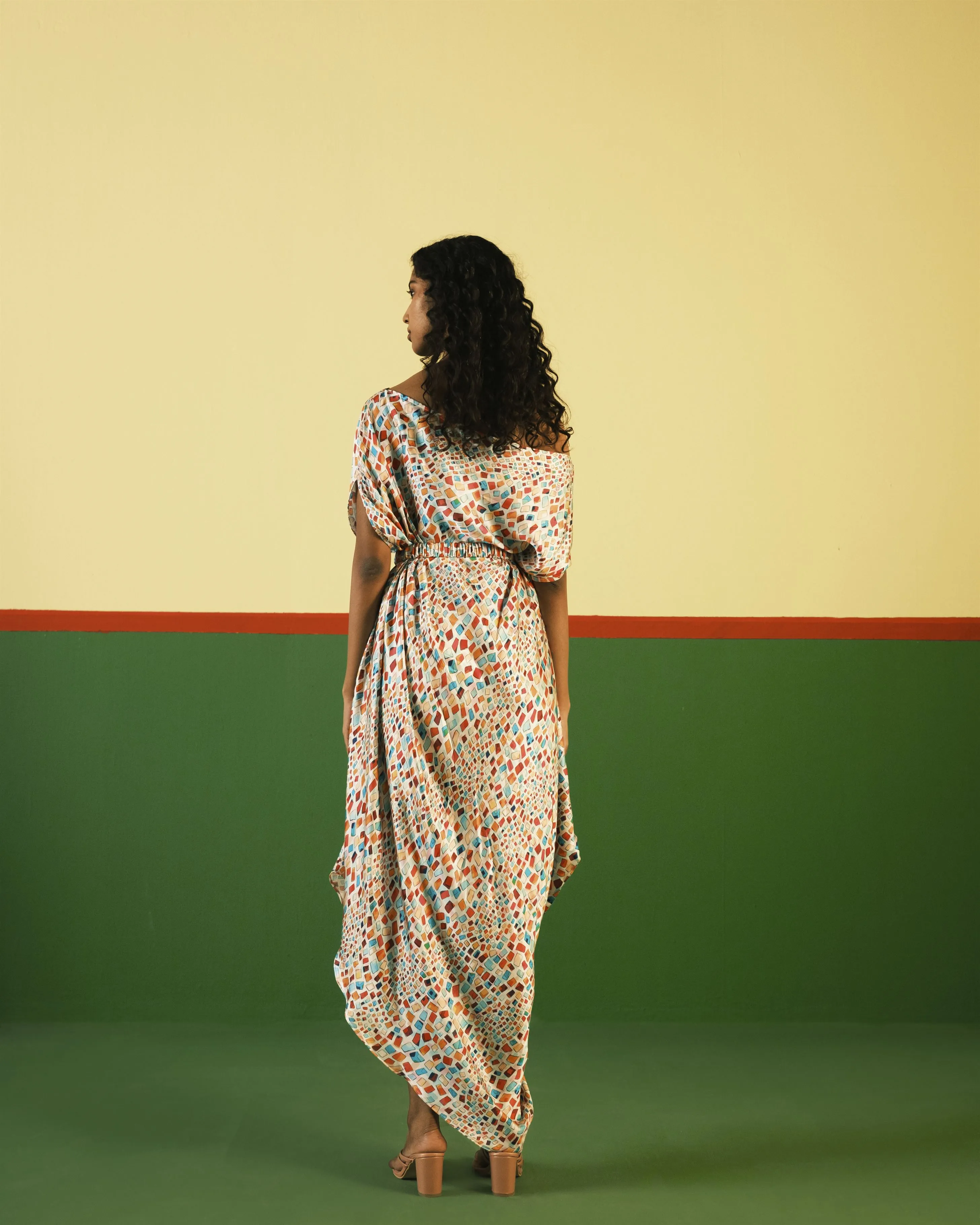 Studio Rigu   I   Crystal Draped Dress With Belt Digitally Printed Vegan Silk Crystal Digital Print Srch041